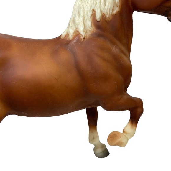 1990 BREYER BELGIAN Horse Figurine by Reeves Int'l Inc USA - Picture 5 of 12